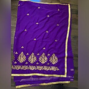 Unstitched saree fabric